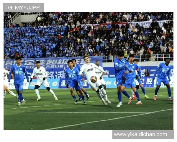 新疆足球明星展现风采精彩视频集锦带你领略他们的激情与梦想